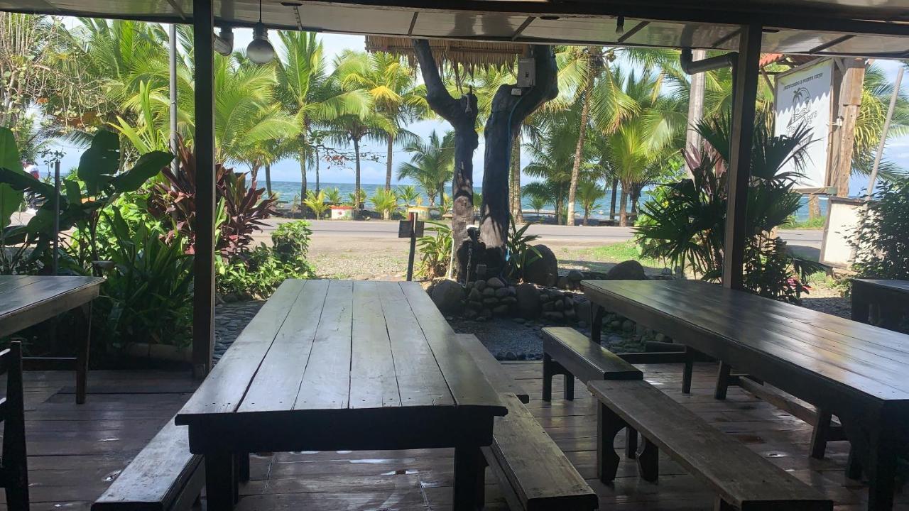 Playa Negra Brewing Beachfront Hotel Puerto Viejo de Talamanca Dış mekan fotoğraf